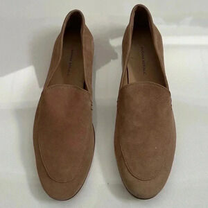 Banana Republic Women’s suede loafer size 8.5